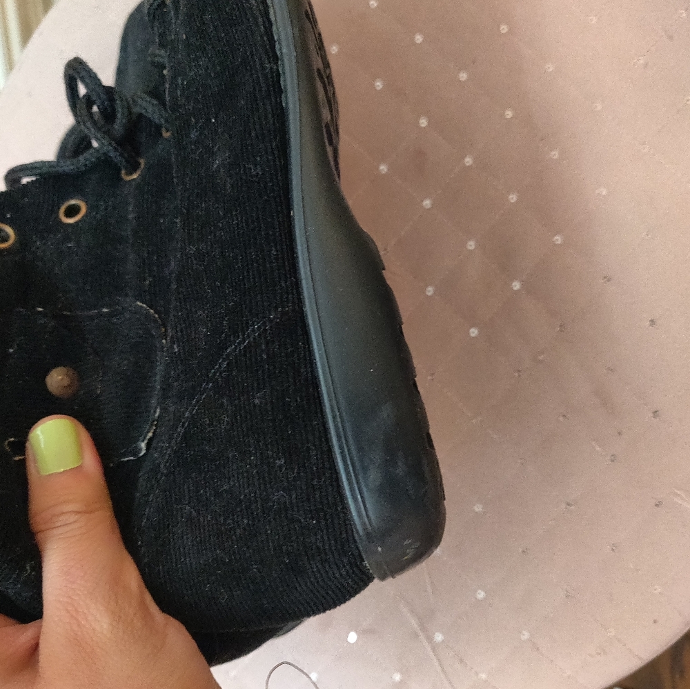 Cute black booties - Picture 5 of 6